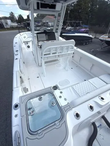 Slide: The Image of Sea Fox 268 Commander 2026 - 4