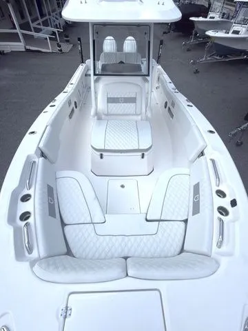 Slide: The Image of Sea Fox 268 Commander 2026 - 8