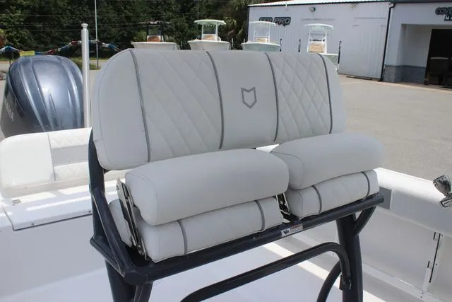 Slide: The Image of Sea Fox 248 Commander 2026 - 10