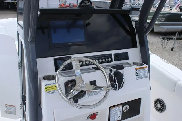 Slide: The Image of Sea Fox 248 Commander 2026 - 22