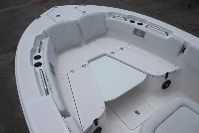 Slide: The Image of Sea Fox 248 Commander 2026 - 23