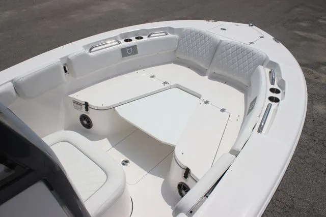 Slide: The Image of Sea Fox 248 Commander 2026 - 7