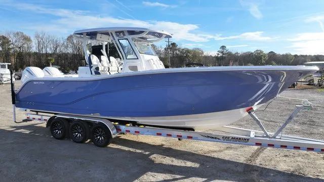 Slide: The Image of Sea Fox Commander 328 2026 - 3