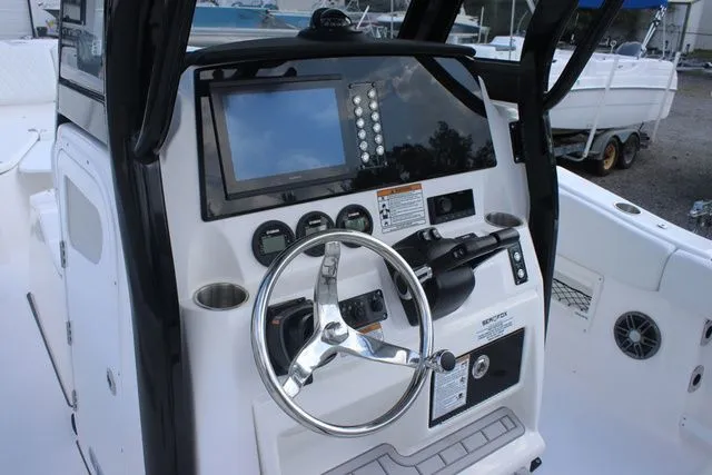 Slide: The Image of Sea Fox 268 Commander 2026 - 18