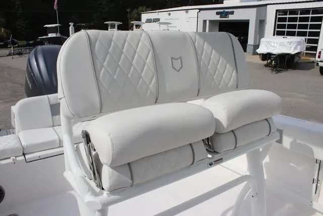 Slide: The Image of Sea Fox 248 Commander 2026 - 23