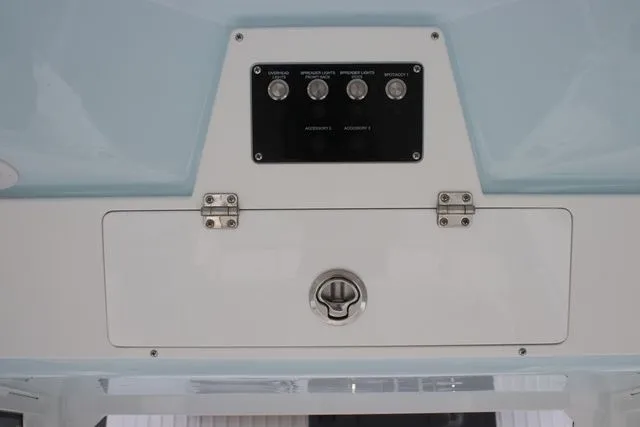 Slide: The Image of Sea Fox 248 Commander 2026 - 29