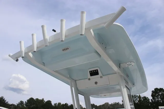 Slide: The Image of Sea Fox 248 Commander 2026 - 30