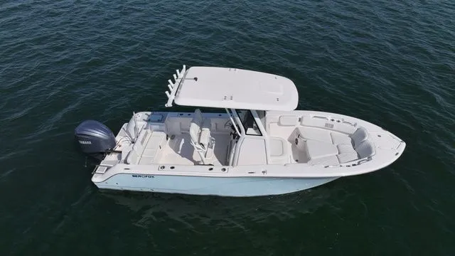 Slide: The Image of Sea Fox 248 Commander 2026 - 4