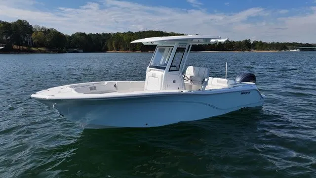 Slide: The Image of Sea Fox 248 Commander 2026 - 8