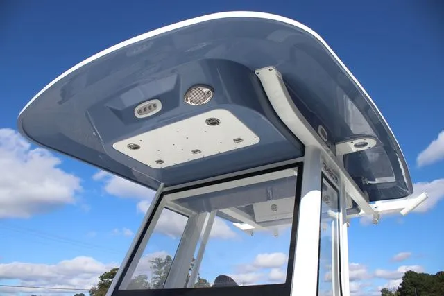 Slide: The Image of Sea Fox 248 Commander 2026 - 19