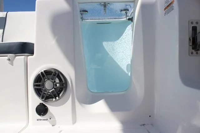 Slide: The Image of Sea Fox 268 Commander 2026 - 16