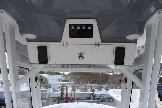 Slide: The Image of Sea Fox 288 Commander 2026 - 11