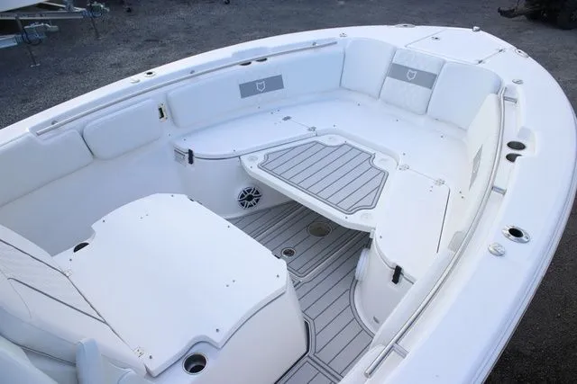 Slide: The Image of Sea Fox 288 Commander 2026 - 5