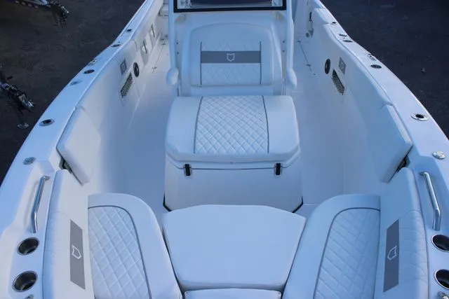 Slide: The Image of Sea Fox 268 Commander 2026 - 18