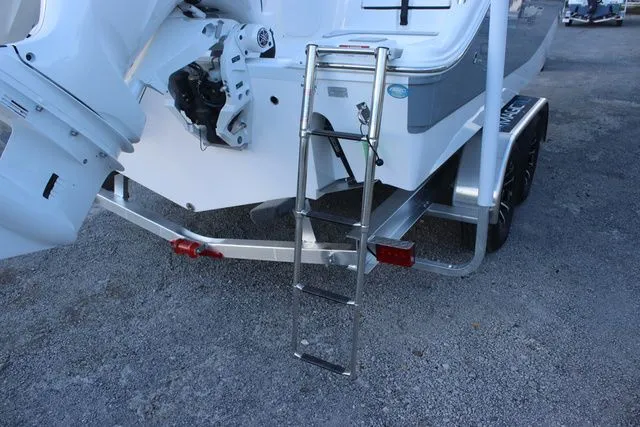 Slide: The Image of Sea Fox 268 Commander 2026 - 5