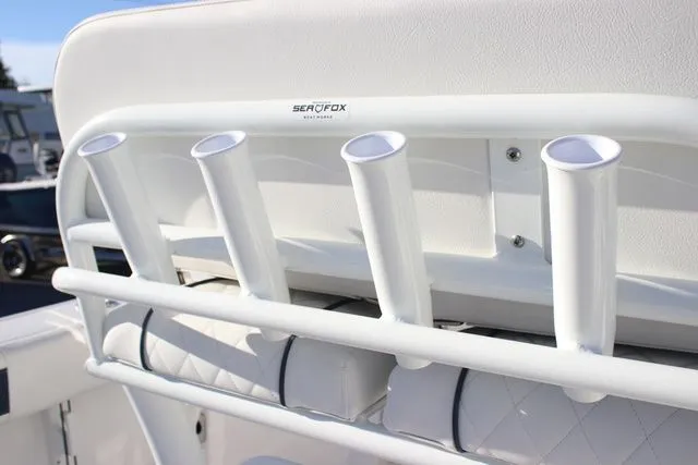 Slide: The Image of Sea Fox 248 Commander 2026 - 14