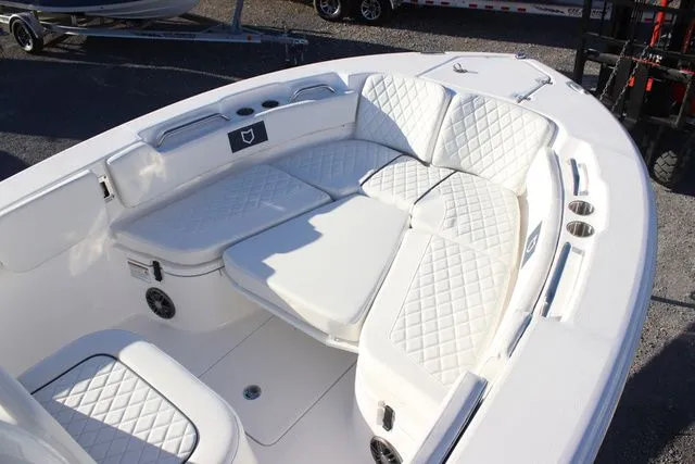 Slide: The Image of Sea Fox 248 Commander 2026 - 18