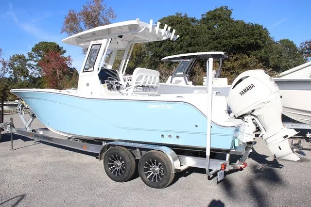 Slide: The Image of Sea Fox 248 Commander 2026 - 3