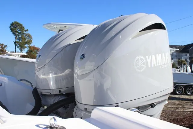 Slide: The Image of Sea Fox Hybrid LT 282 LT 2026 - 11