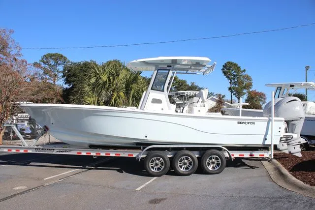 Slide: The Image of Sea Fox Hybrid LT 282 LT 2026 - 8