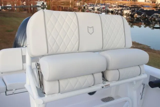 Slide: The Image of Sea Fox 228 Commander 2026 - 27