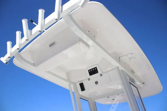 Slide: The Image of Sea Fox 228 Commander 2026 - 19