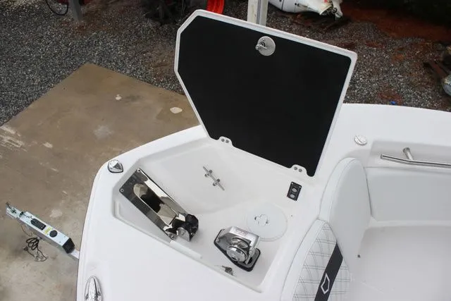 Slide: The Image of Sea Fox 288 Commander 2026 - 22