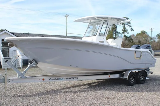 Slide: The Image of Sea Fox Commander 268 2026 - 5