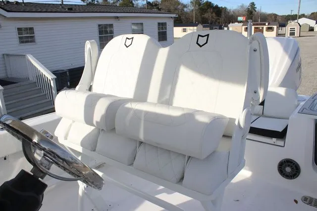 Slide: The Image of Sea Fox 248 Commander 2026 - 8