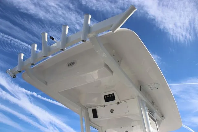 Slide: The Image of Sea Fox 228 Commander 2026 - 14