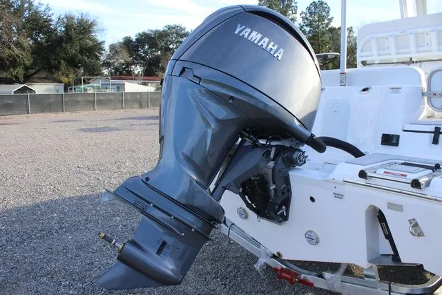 Slide: The Image of Sea Fox 228 Commander 2026 - 16