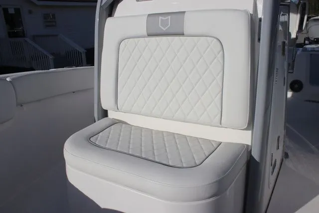 Slide: The Image of Sea Fox 248 Commander 2026 - 16