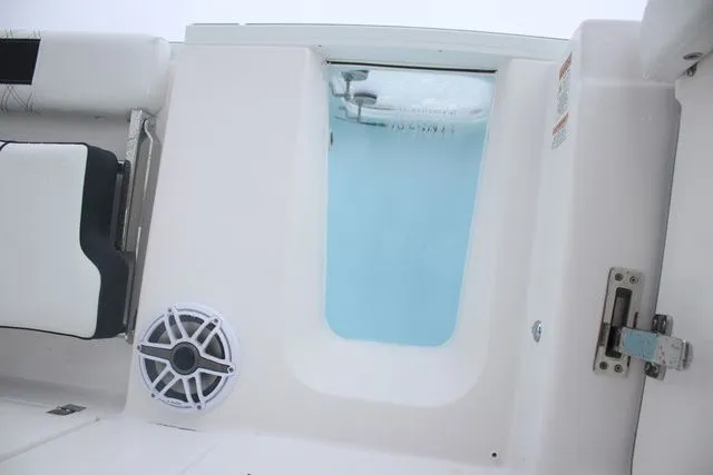 Slide: The Image of Sea Fox 288 Commander 2026 - 17