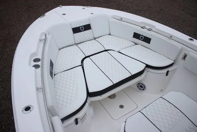 Slide: The Image of Sea Fox 288 Commander 2026 - 19