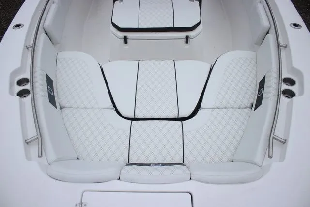 Slide: The Image of Sea Fox 288 Commander 2026 - 21