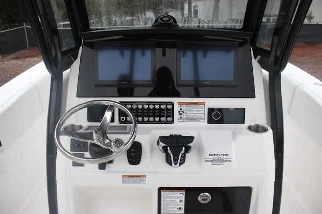 Slide: The Image of Sea Fox 288 Commander 2026 - 23