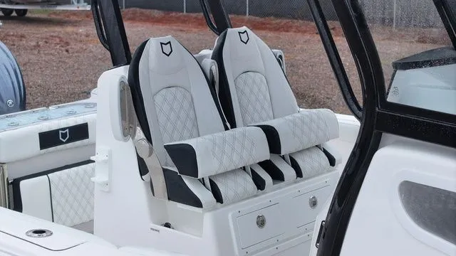 Slide: The Image of Sea Fox 288 Commander 2026 - 5