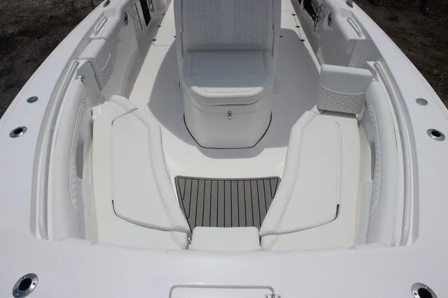 Slide: The Image of Tidewater LXF 272 2026 - 8