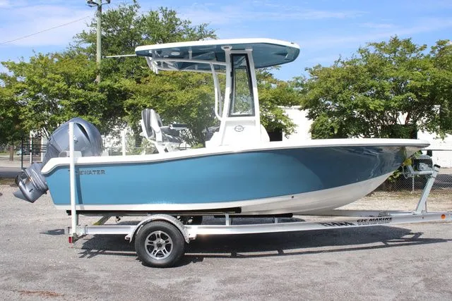 The Image of Tidewater CC Adventure 198 2026 - undefined