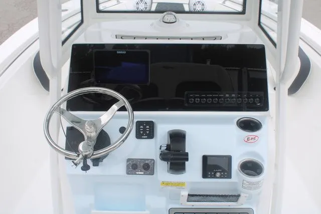 Slide: The Image of Tidewater 210 LXF 2026 - 12