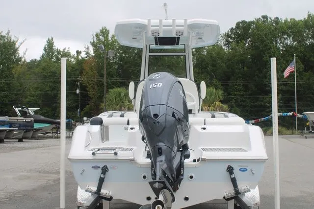 Slide: The Image of Tidewater 210 LXF 2026 - 5