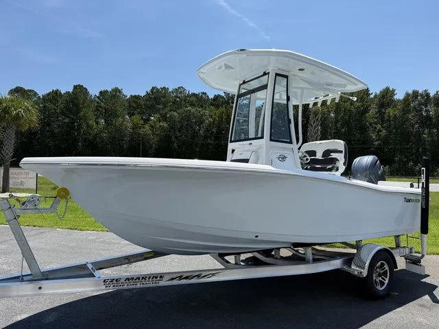 The Image of Tidewater CC Adventure 198 2026 - undefined