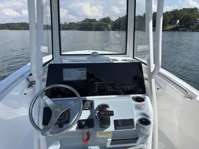 Slide: The Image of Tidewater LXF 220 2026 - 6