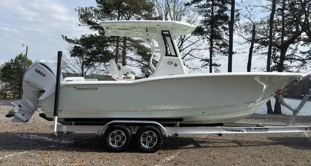 Slide: The Image of Tidewater 232 LXF 2026 - 3