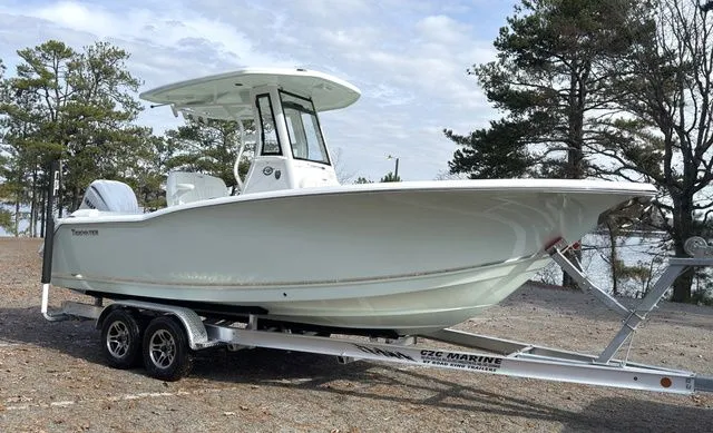 Slide: The Image of Tidewater 232 LXF 2026 - 4