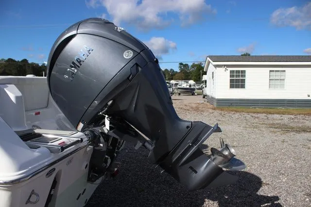 Slide: The Image of Tidewater LXF 220 2026 - 7