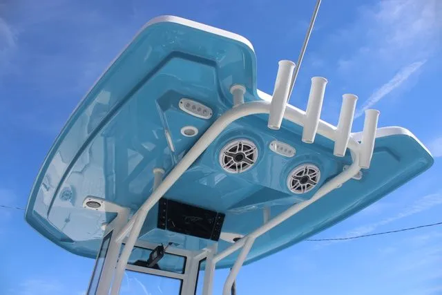 Slide: The Image of Tidewater 232 LXF 2026 - 9