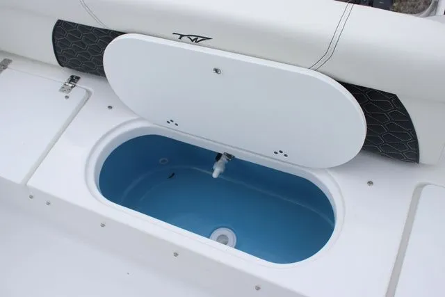 Slide: The Image of Tidewater LXF 220 2026 - 16