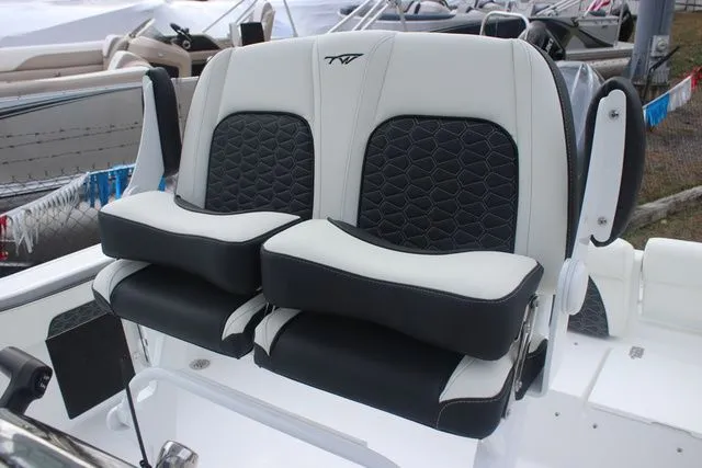 Slide: The Image of Tidewater LXF 220 2026 - 8