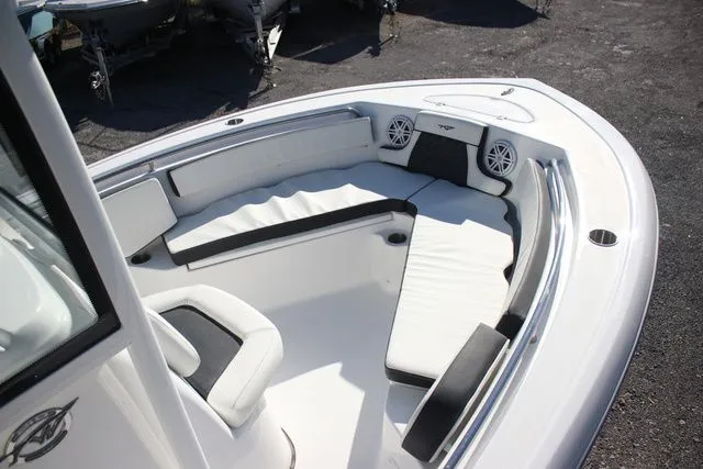 Slide: The Image of Tidewater 210 LXF 2026 - 25